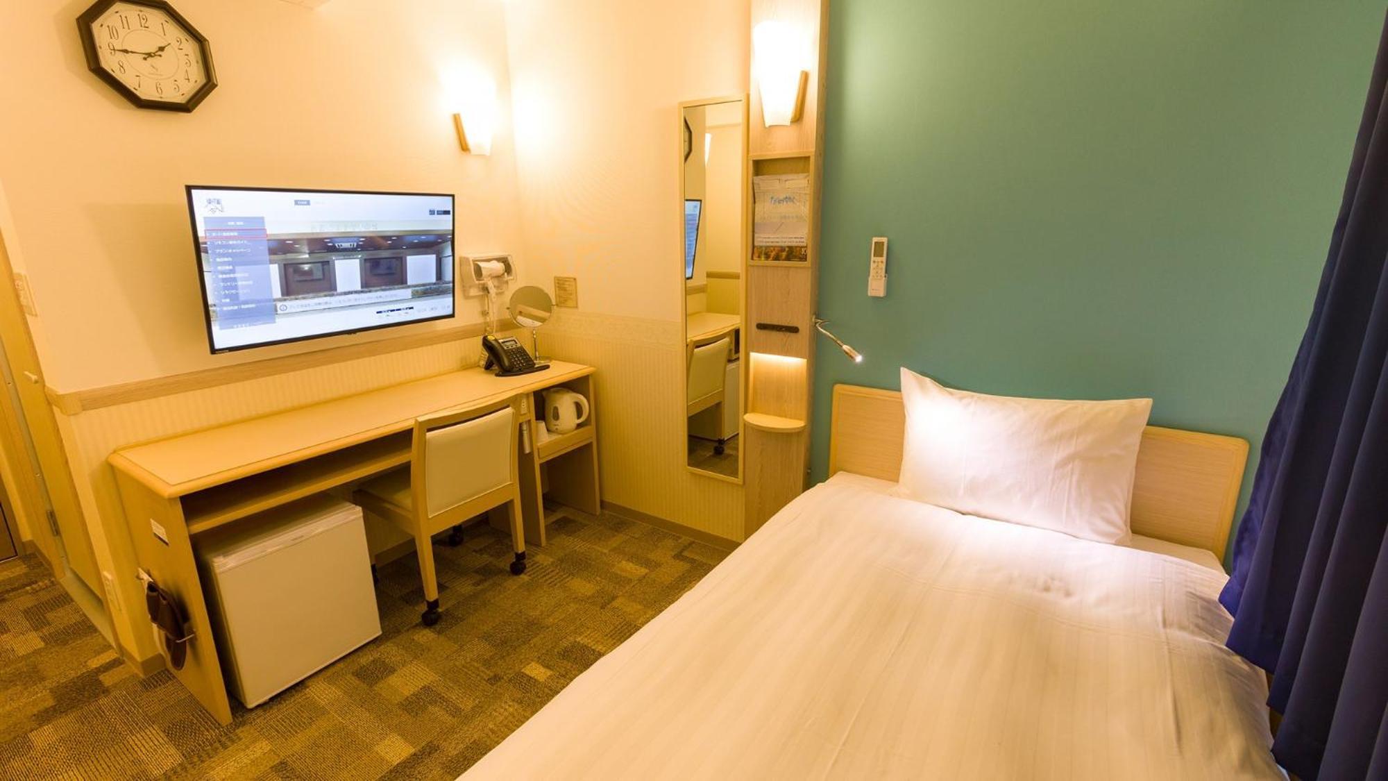 Toyoko Inn Tokyo Akishima-Eki Minami-Guchi Habitación foto