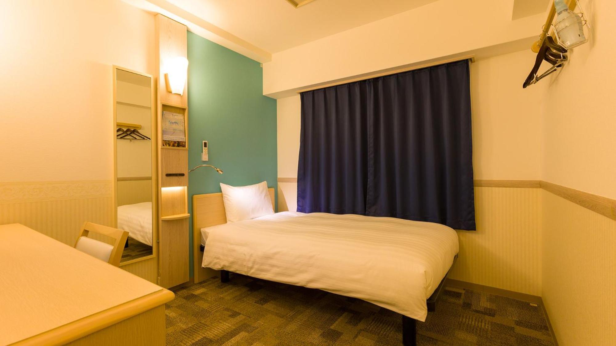 Toyoko Inn Tokyo Akishima-Eki Minami-Guchi Habitación foto